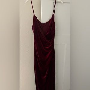 Fashion Nova new without tags velvet dress